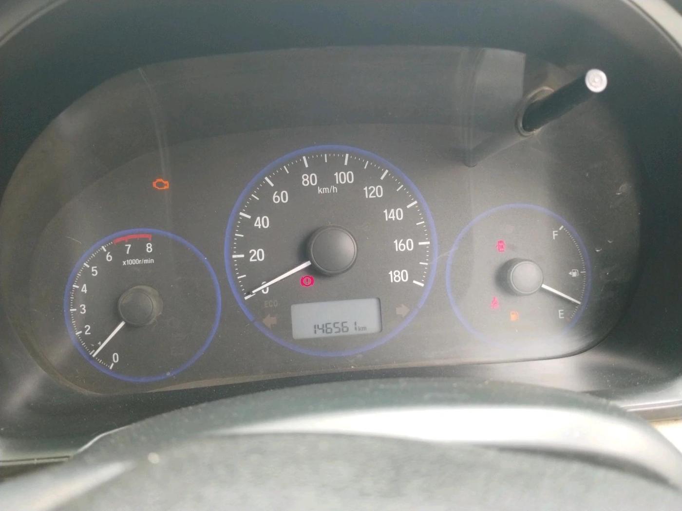 2017 Honda Amaze 1.2L I-VTEC E, CNG, Manual, 1,62,304 km, interior