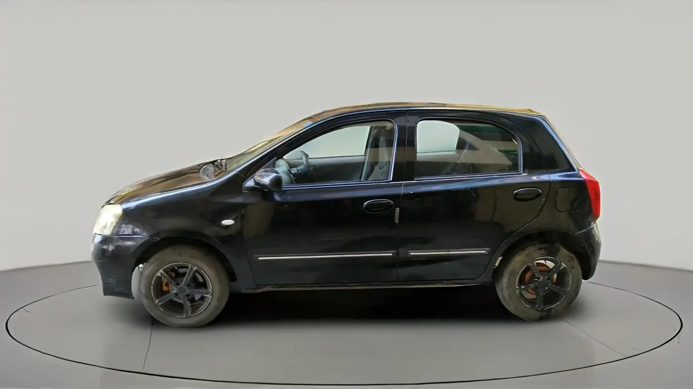 2011 Toyota Etios Liva G, Petrol, Manual, 66,087 km, exterior