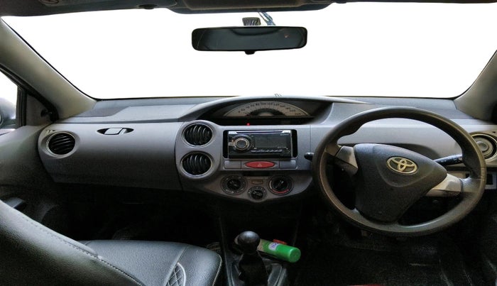2011 Toyota Etios Liva G, Petrol, Manual, 66,087 km, interior