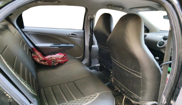 2011 Toyota Etios Liva G, Petrol, Manual, 66,087 km, interior
