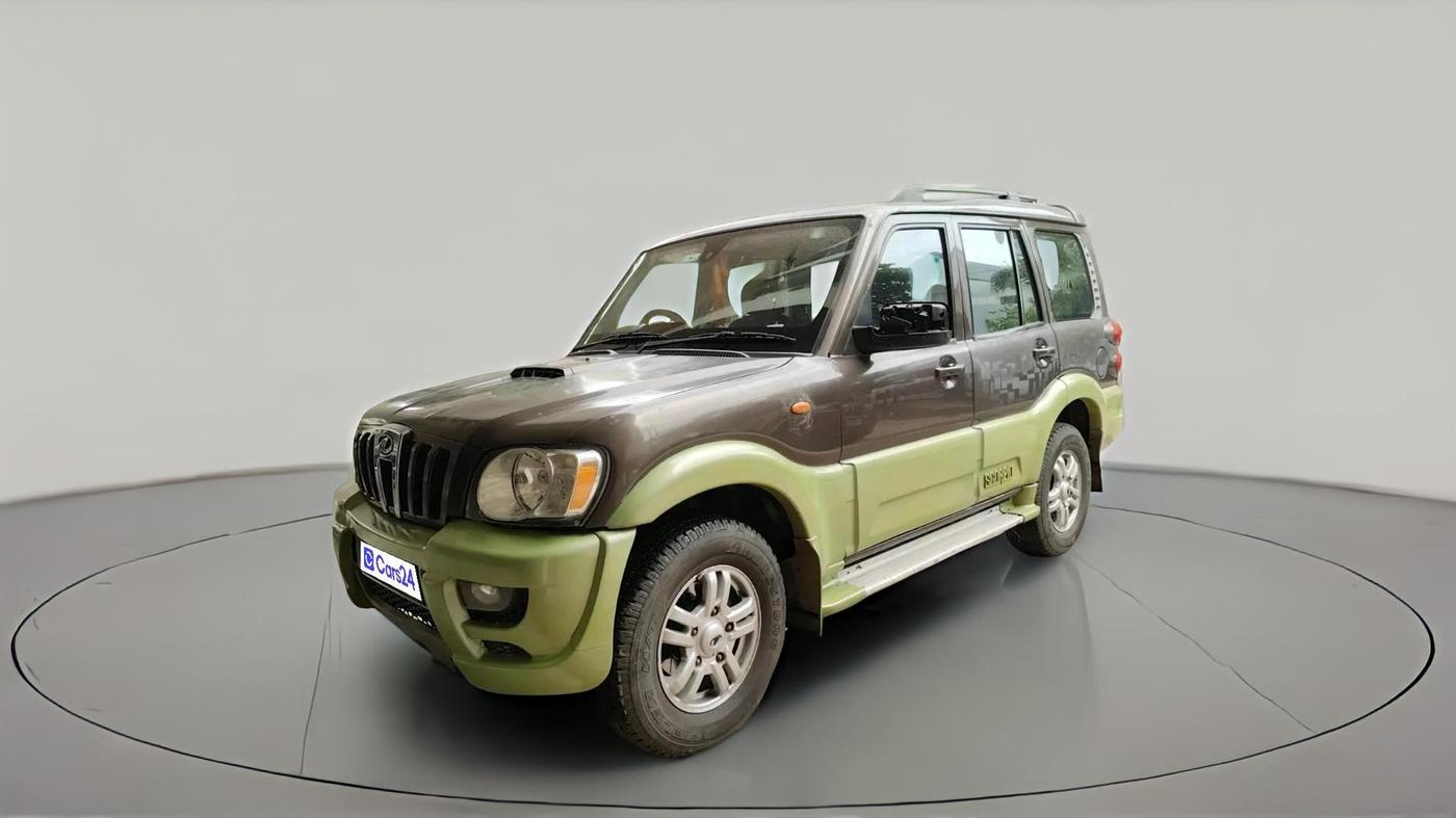 2013 Mahindra Scorpio VLX 2WD AIRBAG BS-III, Diesel, Manual, 3,30,950 km, exterior
