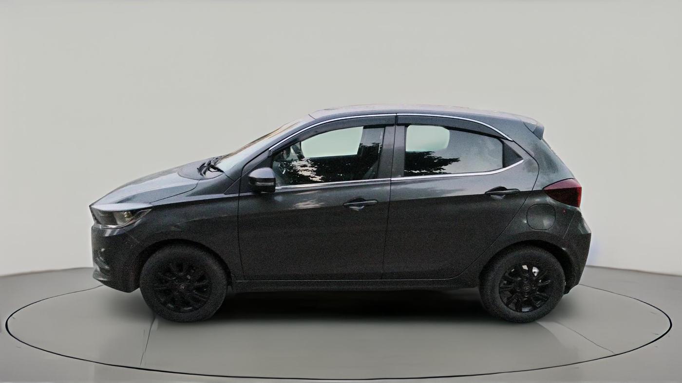 2021 Tata Tiago XT Limited Edition, Petrol, Manual, 60,806 km, exterior
