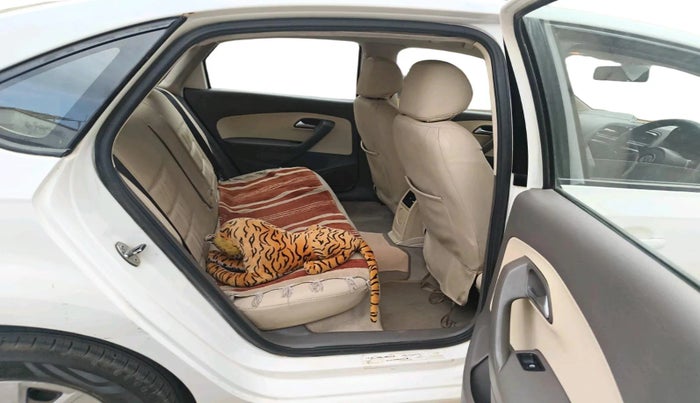 2012 Volkswagen Vento COMFORTLINE DIESEL 1.6, Diesel, Manual, 1,84,590 km, interior