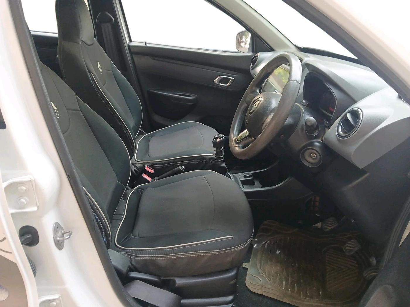 2018 Renault Kwid RXT 0.8 (O), Petrol, Manual, 75,818 km, interior