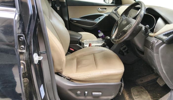 2015 Hyundai Santa Fe 4 WD AT, Diesel, Automatic, 1,02,757 km, interior