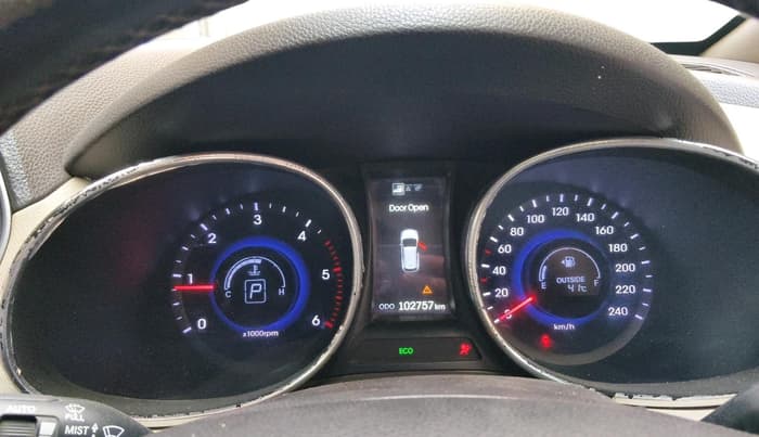 2015 Hyundai Santa Fe 4 WD AT, Diesel, Automatic, 1,02,757 km, interior