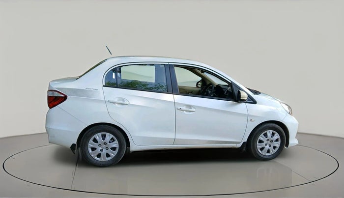2017 Honda Amaze 1.2L I-VTEC S, CNG, Manual, 1,86,164 km, exterior