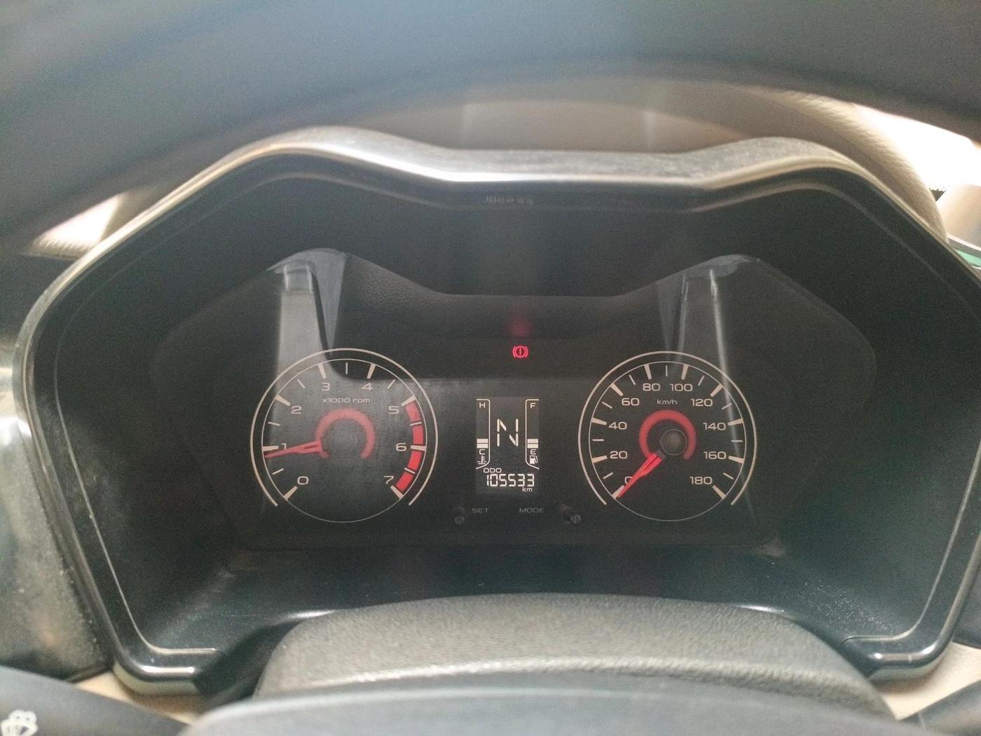 2016 Mahindra Kuv100 K4 D 6 STR, Diesel, Manual, 1,05,533 km, interior