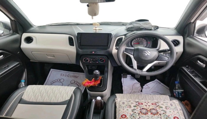 2025 Maruti New Wagon-R VXI 1.0, Petrol, Manual, 5,601 km, interior