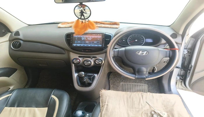 2013 Hyundai i10 ERA 1.1, Petrol, Manual, 46,669 km, interior