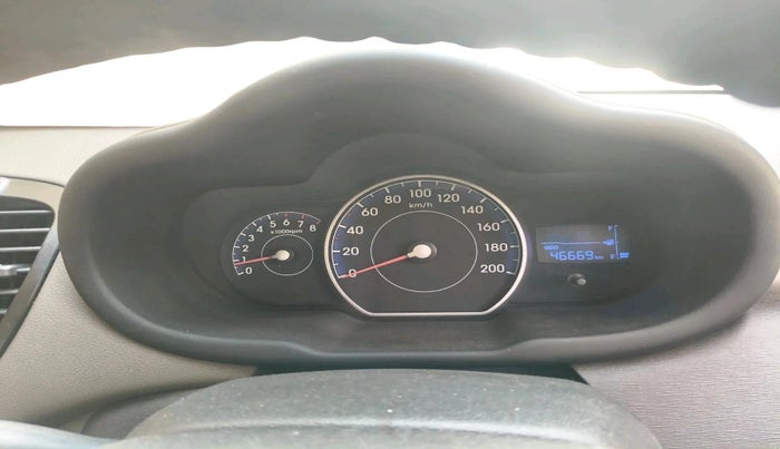 2013 Hyundai i10 ERA 1.1, Petrol, Manual, 46,669 km, interior