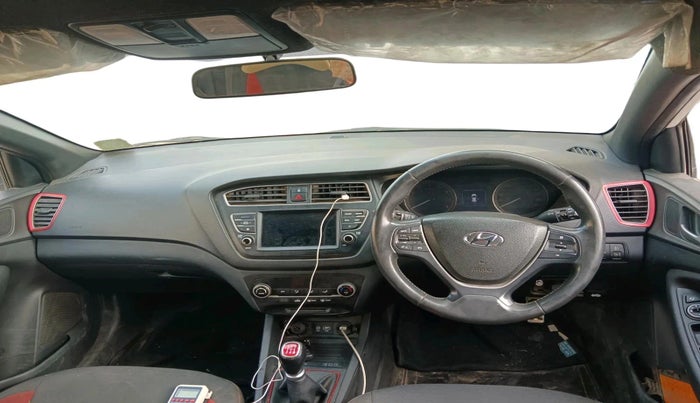 2019 Hyundai i20 Active 1.2 SX, Petrol, Manual, 71,000 km, interior