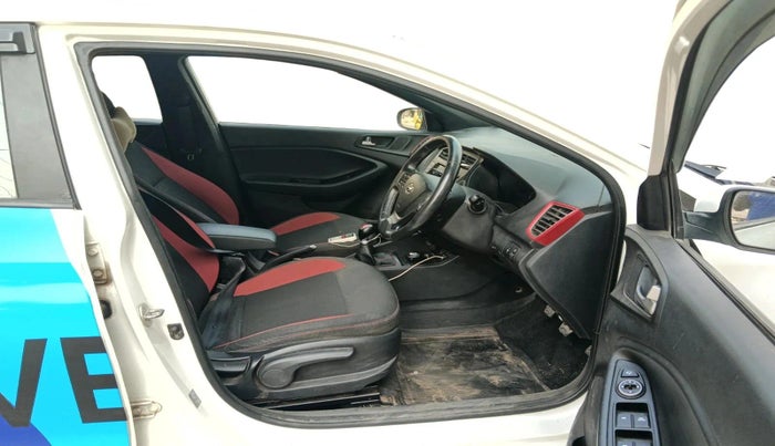 2019 Hyundai i20 Active 1.2 SX, Petrol, Manual, 71,000 km, interior