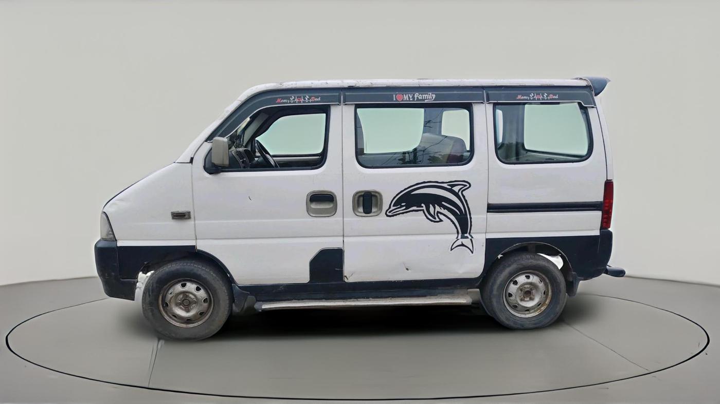 2015 Maruti Eeco 7 STR, CNG, Manual, 1,44,241 km, exterior