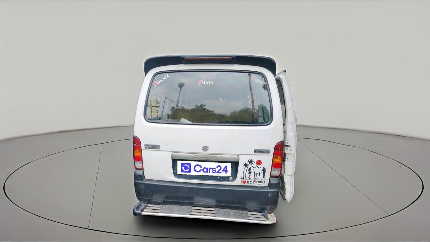 2015 Maruti Eeco 7 STR, CNG, Manual, 1,44,241 km, exterior