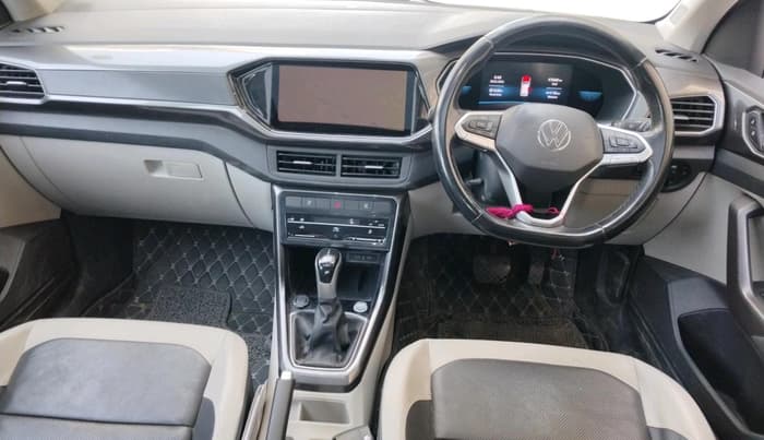 2022 Volkswagen TAIGUN TOPLINE 1.0 TSI AT, Petrol, Automatic, 47,660 km, interior