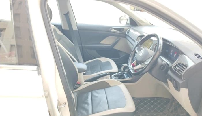 2022 Volkswagen TAIGUN TOPLINE 1.0 TSI AT, Petrol, Automatic, 47,660 km, interior