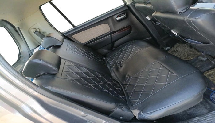 2016 Maruti Wagon R 1.0 VXI, Petrol, Manual, 83,771 km, interior