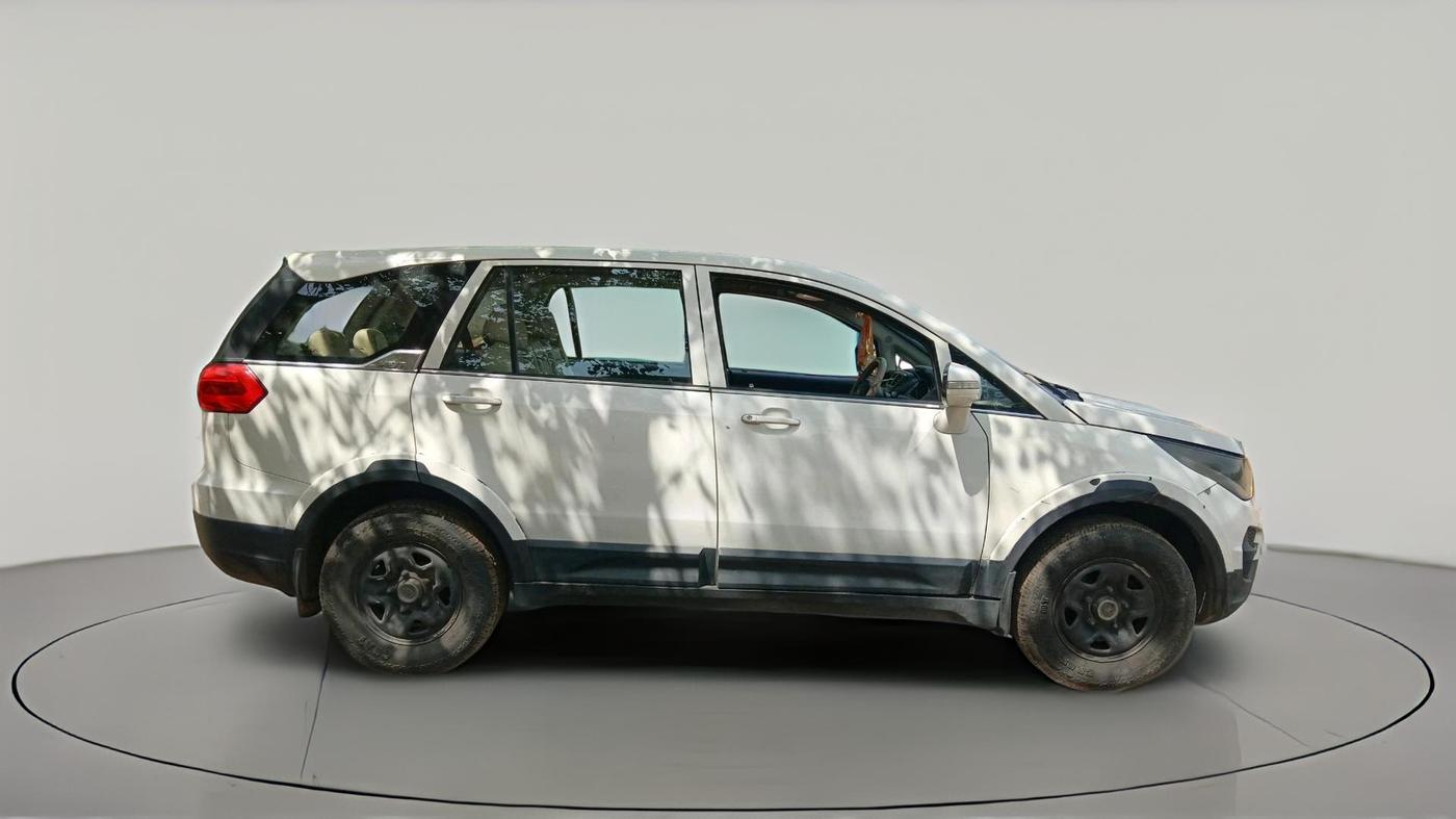 2018 Tata Hexa XE 4X2 6 STR, Diesel, Manual, 1,81,745 km, exterior