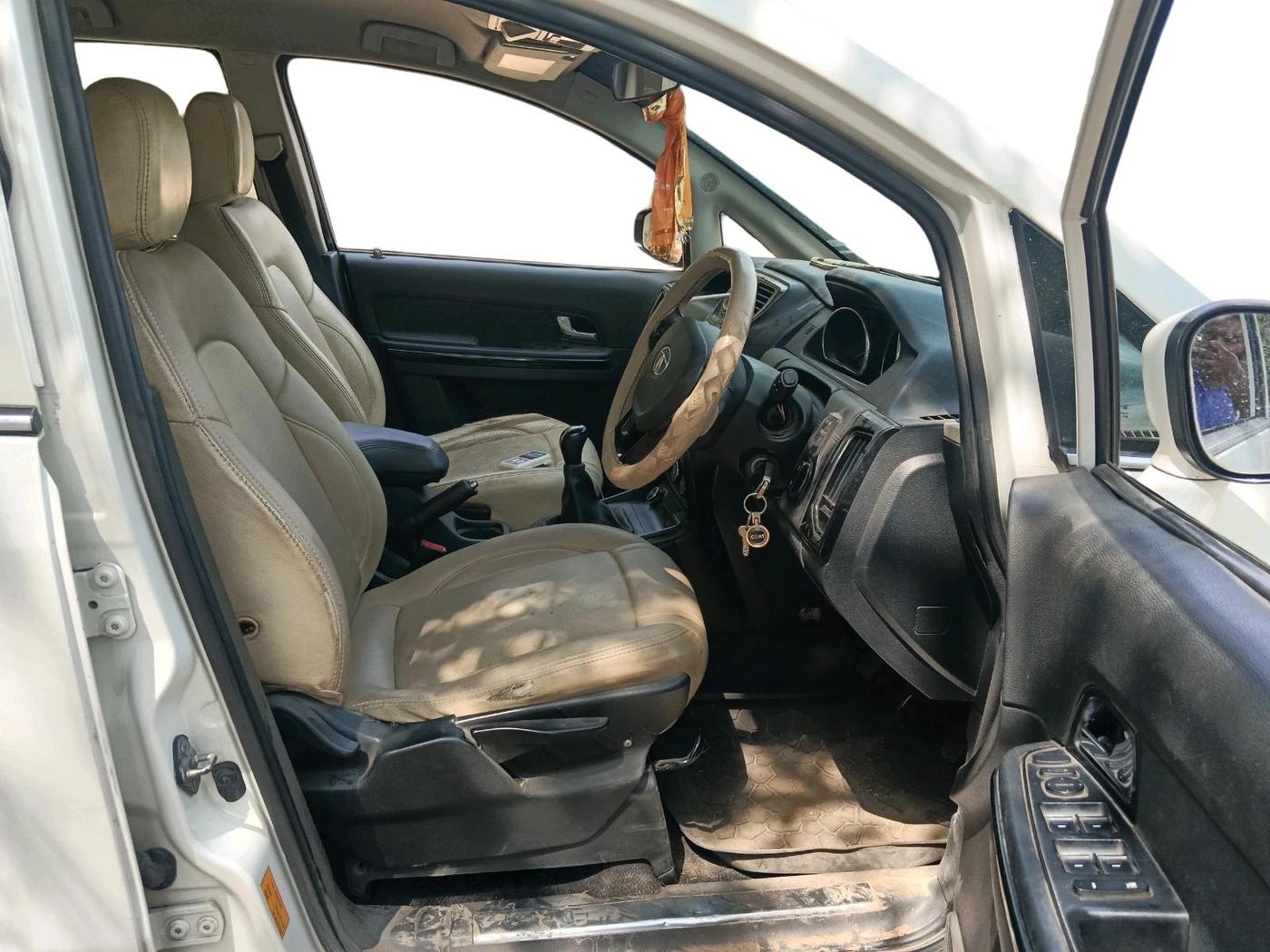 2018 Tata Hexa XE 4X2 6 STR, Diesel, Manual, 1,81,745 km, interior
