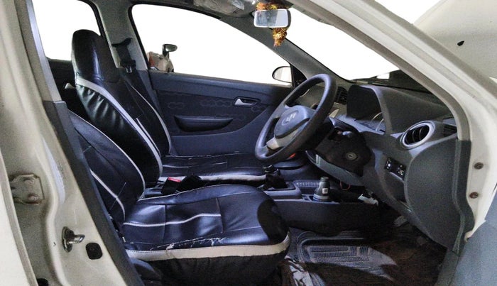 2013 Maruti Alto 800 LXI, CNG, Manual, 1,39,351 km, interior
