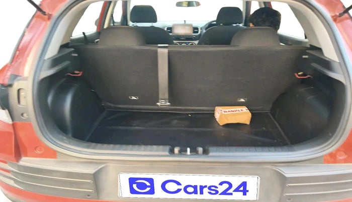 2022 Hyundai VENUE S 1.2, Petrol, Manual, 8,787 km, exterior