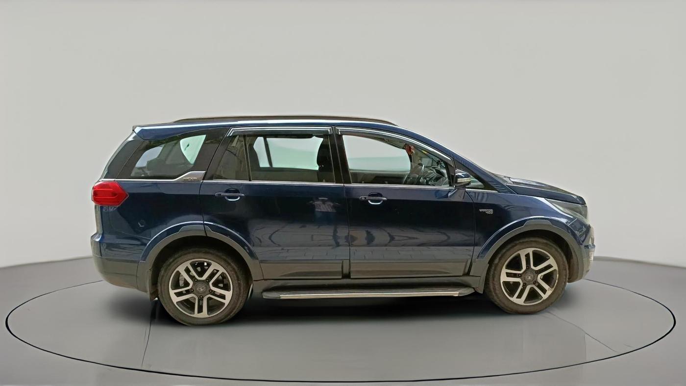 2017 Tata Hexa XTA 4X2 7 STR, Diesel, Automatic, 61,154 km, exterior