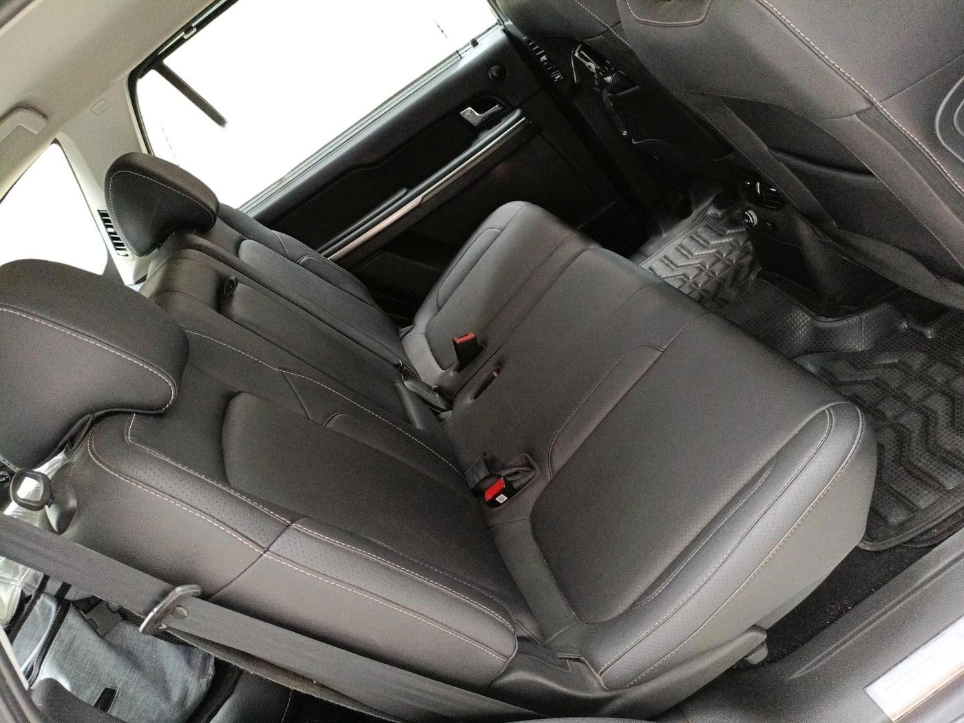 2017 Tata Hexa XTA 4X2 7 STR, Diesel, Automatic, 61,154 km, interior