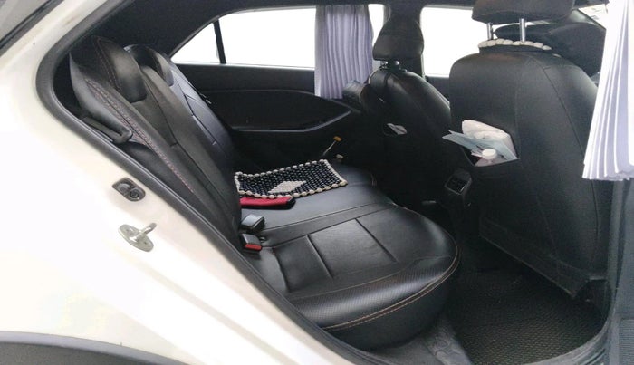 2017 Hyundai i20 Active 1.2 S, Petrol, Manual, 59,359 km, interior