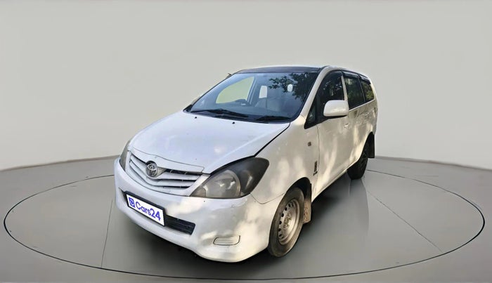 2011 Toyota Innova 2.5 G4 7 STR, Diesel, Manual, 1,32,125 km, exterior