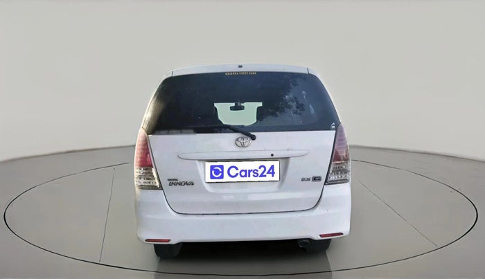 2011 Toyota Innova 2.5 G4 7 STR, Diesel, Manual, 1,32,125 km, exterior