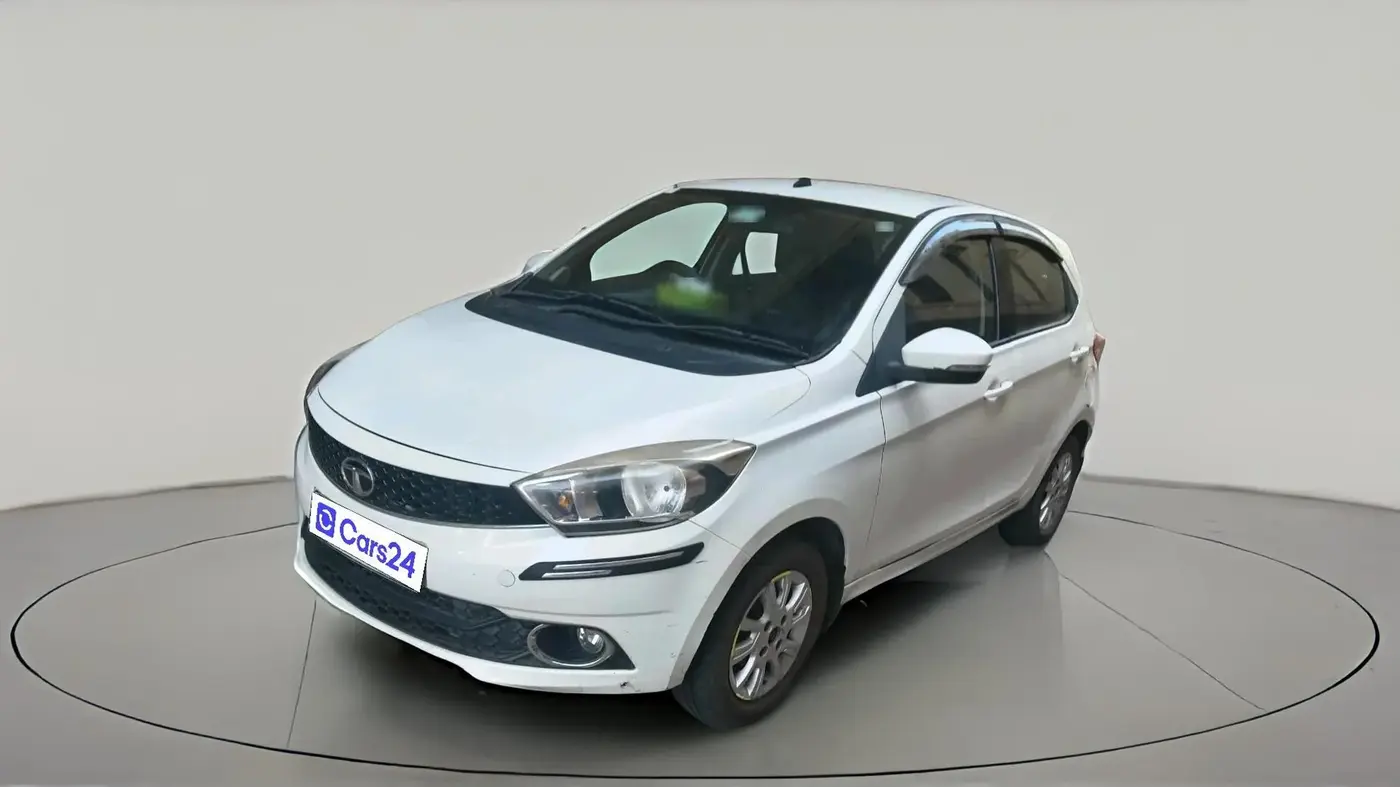 2016 Tata Tiago XZ PETROL, Petrol, Manual, 1,60,368 km, exterior