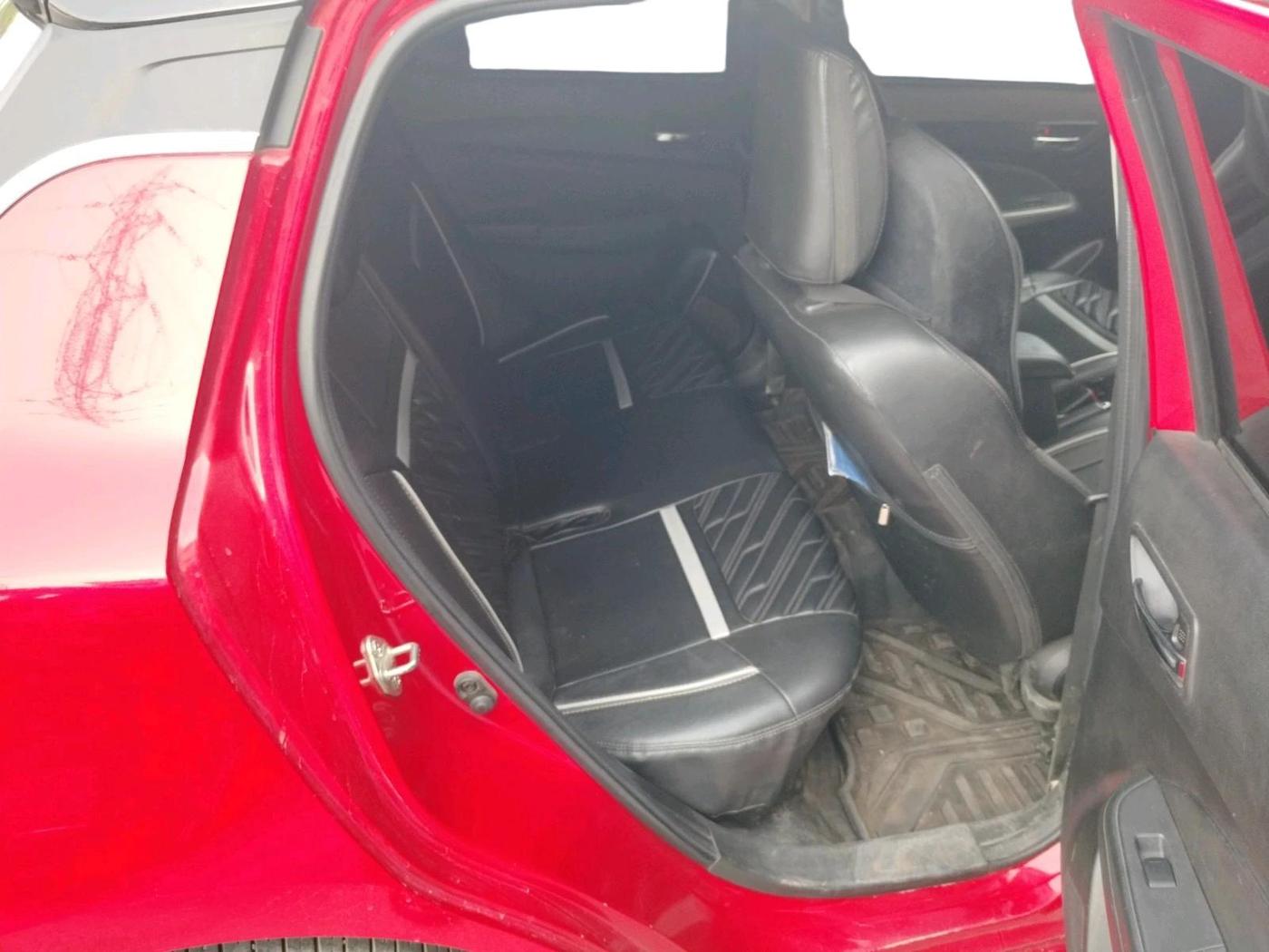 2024 Maruti Swift ZXI PLUS AMT DUAL TONE, Petrol, Automatic, 49,744 km, interior