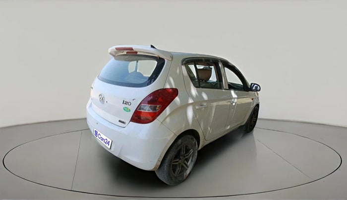 2010 Hyundai i20 MAGNA 1.2, CNG, Manual, 1,66,314 km, exterior