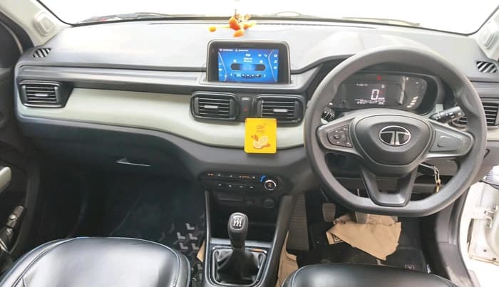 2024 Tata PUNCH ADVENTURE RHYTHM CNG, CNG, Manual, 12,844 km, interior