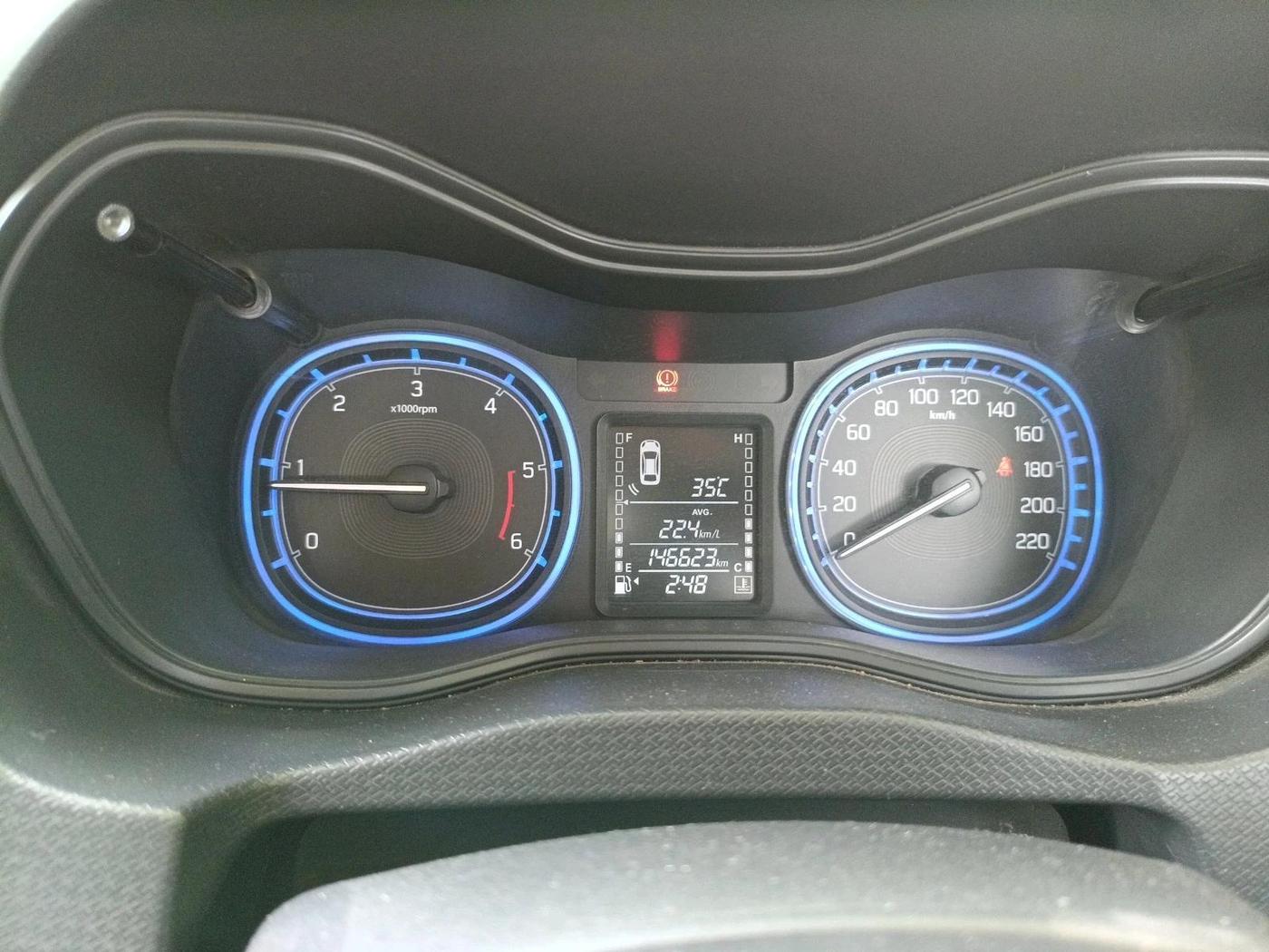 2017 Maruti Vitara Brezza ZDI, Diesel, Manual, 1,46,623 km, interior