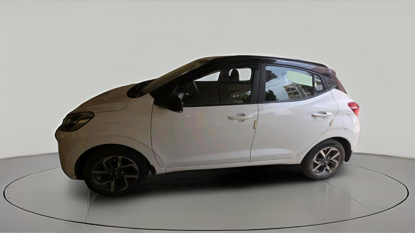 2022 Hyundai GRAND I10 NIOS SPORTZ 1.2 KAPPA VTVT DUAL TONE, Petrol, Manual, 33,255 km, exterior