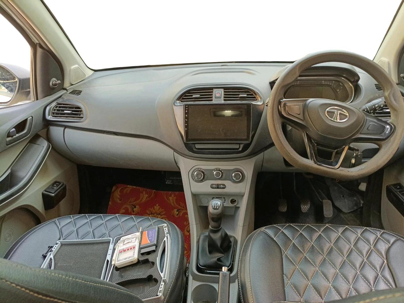 2020 Tata Tiago XE PETROL, Petrol, Manual, 31,924 km, interior