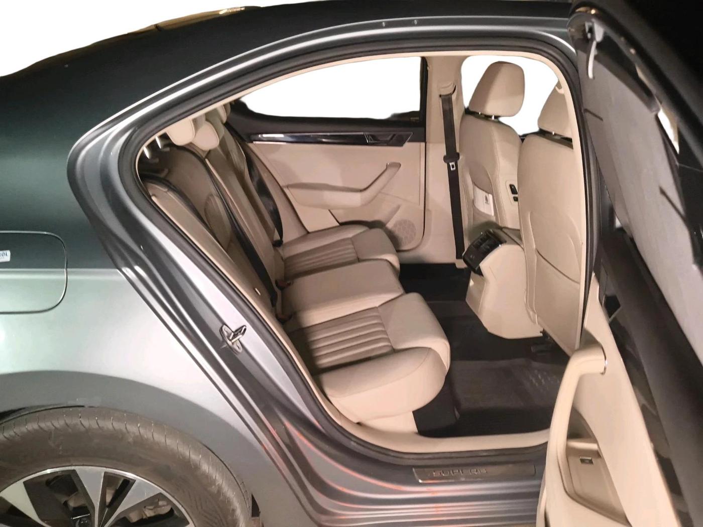 2020 Skoda Superb L&K 2.0 TSI AT, Petrol, Automatic, 83,927 km, interior