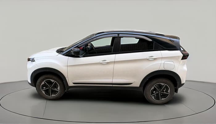 2023 Tata NEXON FEARLESS + SUNROOF DCA DUAL TONE 1.2 PETROL, Petrol, Automatic, 19,209 km, exterior