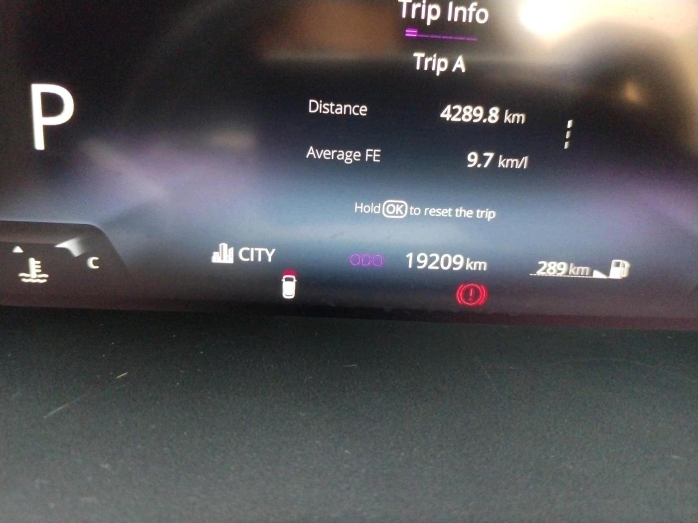 2023 Tata NEXON FEARLESS + SUNROOF DCA DUAL TONE 1.2 PETROL, Petrol, Automatic, 19,209 km, interior