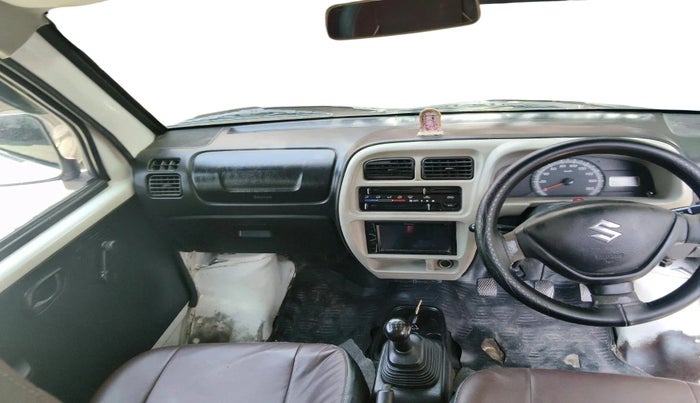 2022 Maruti Eeco 5 STR AC CNG (O), CNG, Manual, 85,904 km, interior