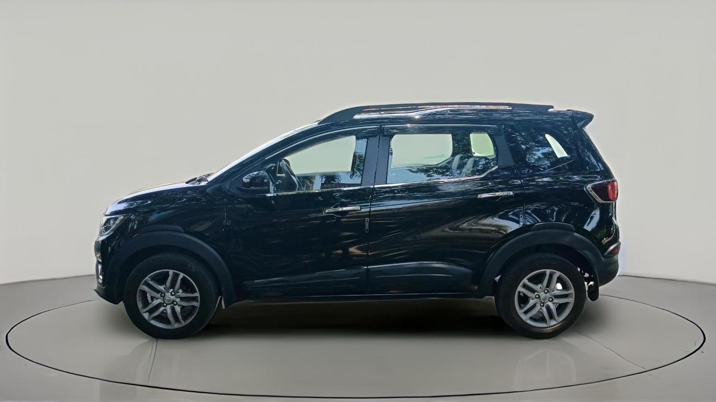 2024 Renault TRIBER RXZ, Petrol, Manual, 7,526 km, exterior