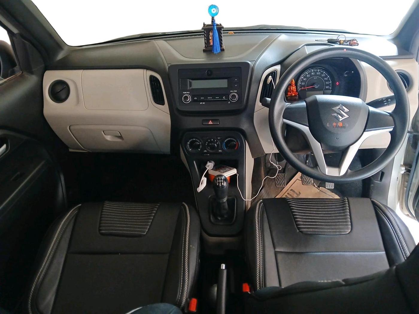2022 Maruti New Wagon-R VXI 1.0, Petrol, Manual, 8,179 km, interior