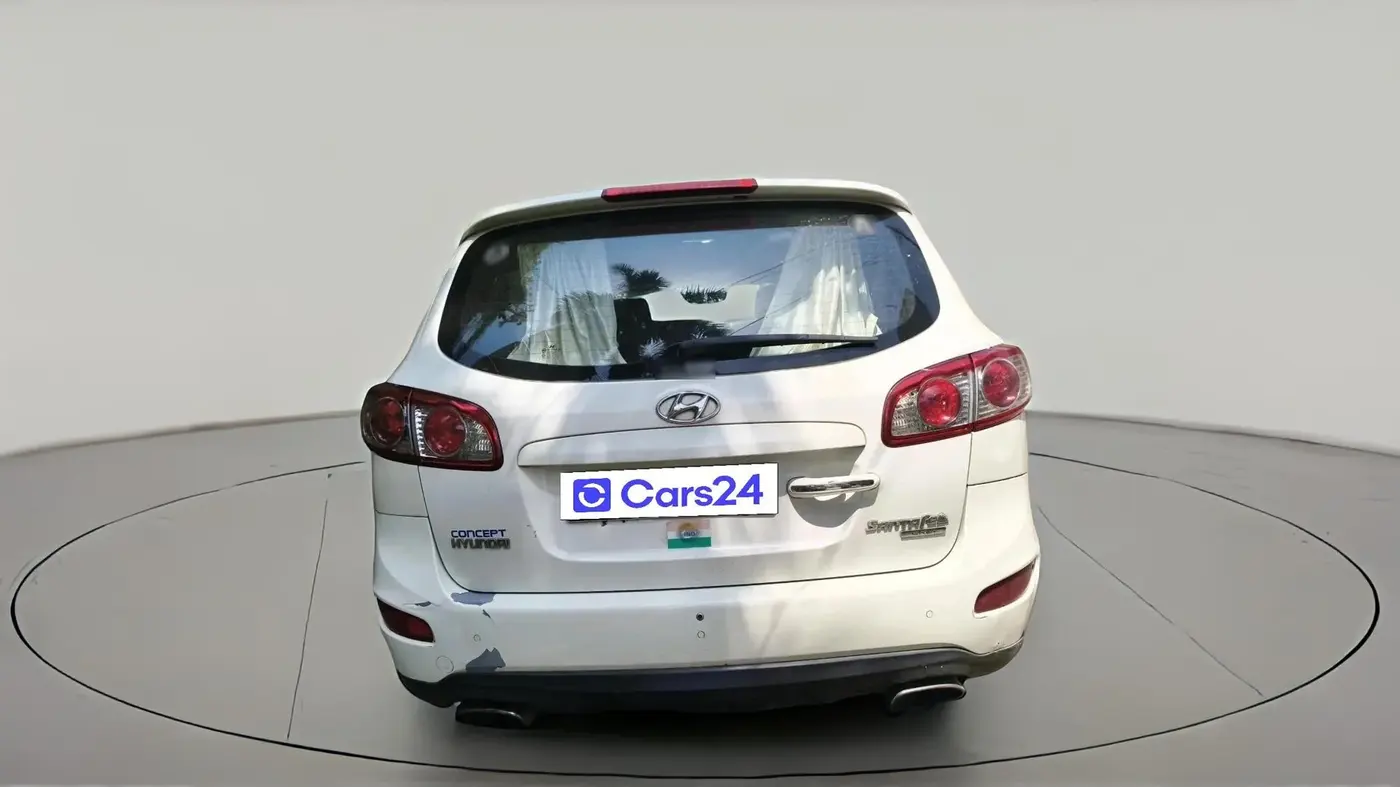 2011 Hyundai Santa Fe 2 WD, Diesel, Manual, 1,24,953 km, exterior