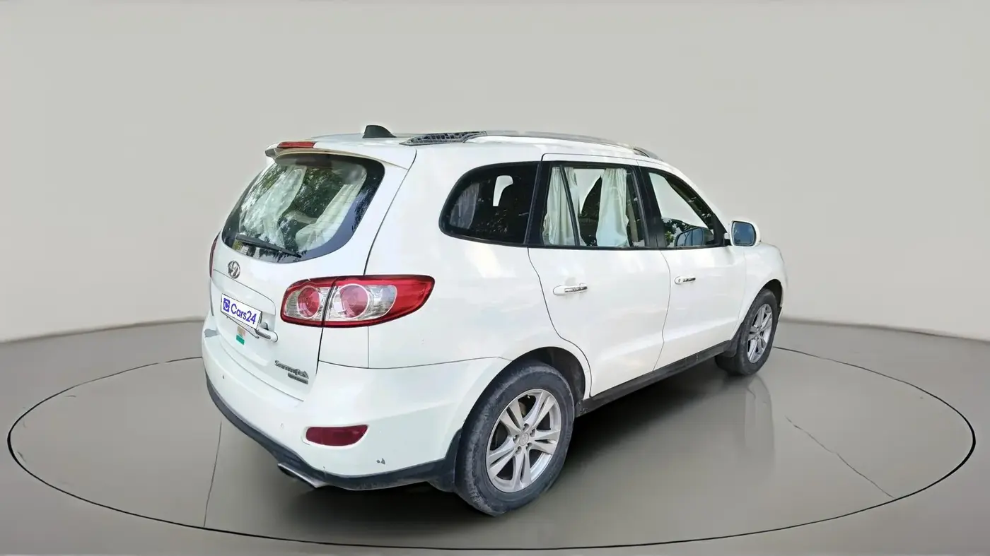 2011 Hyundai Santa Fe 2 WD, Diesel, Manual, 1,24,953 km, exterior