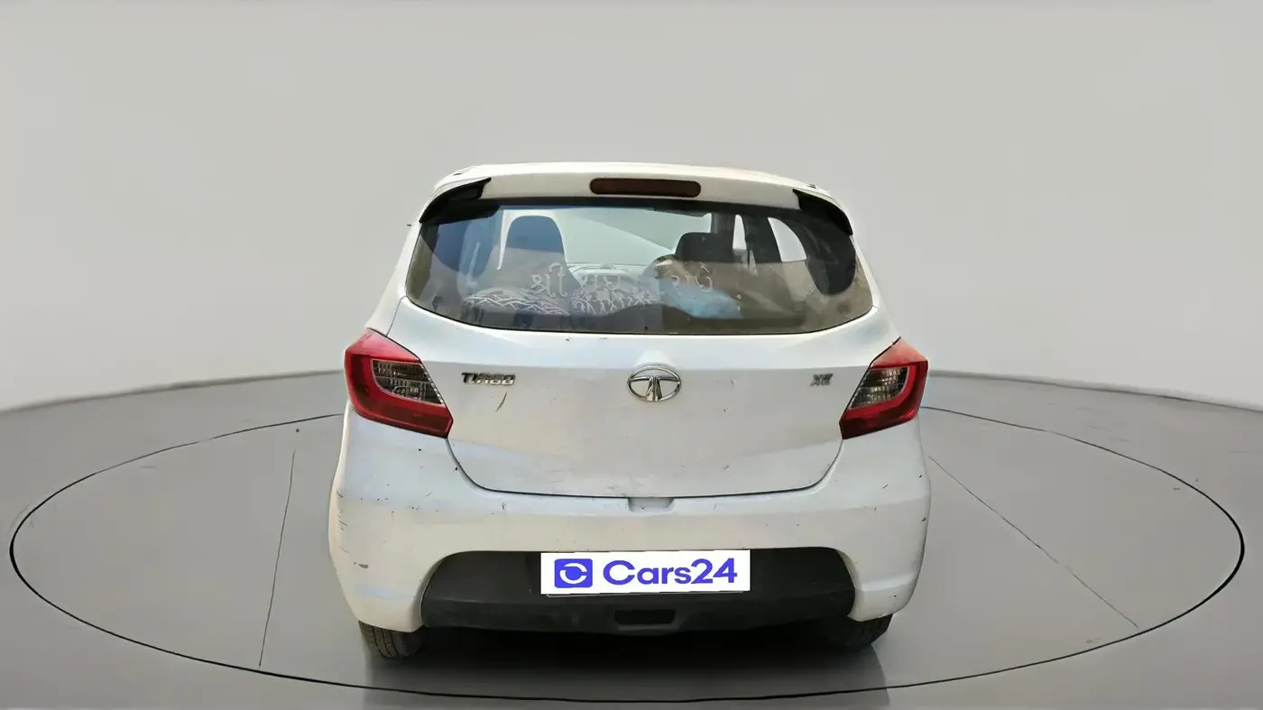 2016 Tata Tiago XE PETROL, Petrol, Manual, 13,353 km, exterior