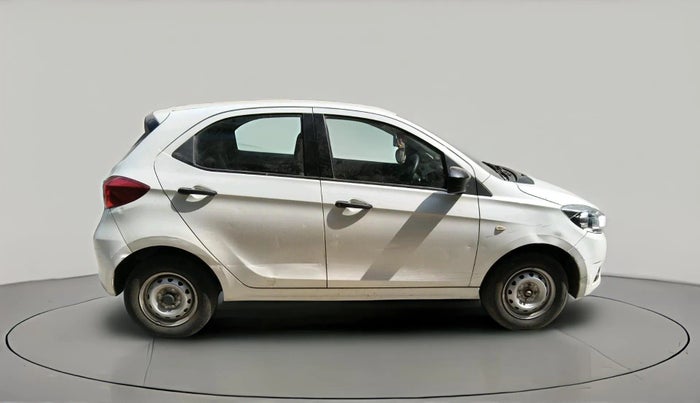 2016 Tata Tiago XE PETROL, Petrol, Manual, 13,353 km, exterior