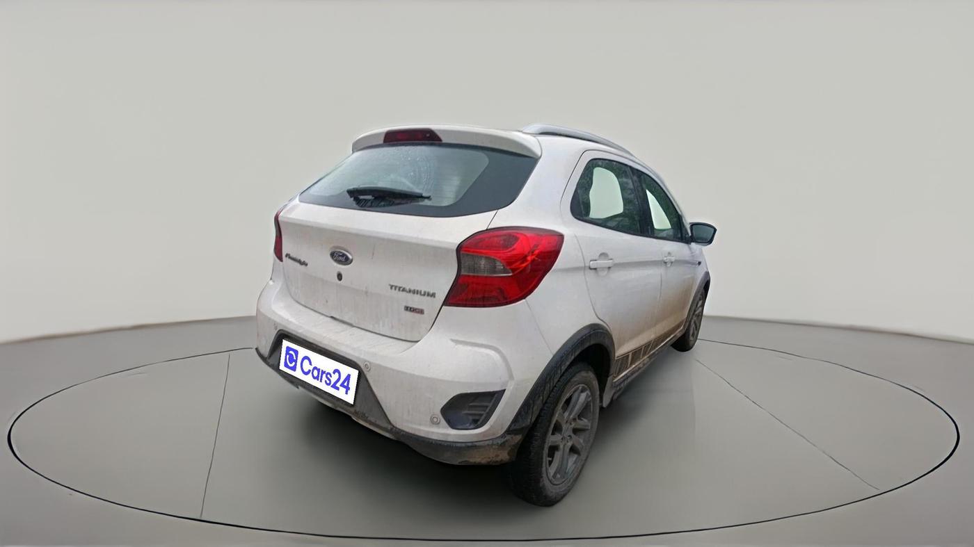 2018 Ford FREESTYLE TITANIUM 1.5 DIESEL, Diesel, Manual, 1,72,180 km, exterior