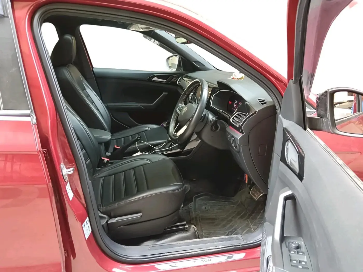 2024 Volkswagen TAIGUN GT Line 1.0L TSI AT, Petrol, Automatic, 7,512 km, interior